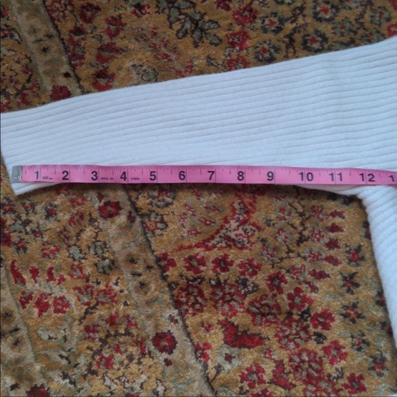 Anthropologie DRa Keiko Oversized Cardigan in cream - Picture 8 of 9